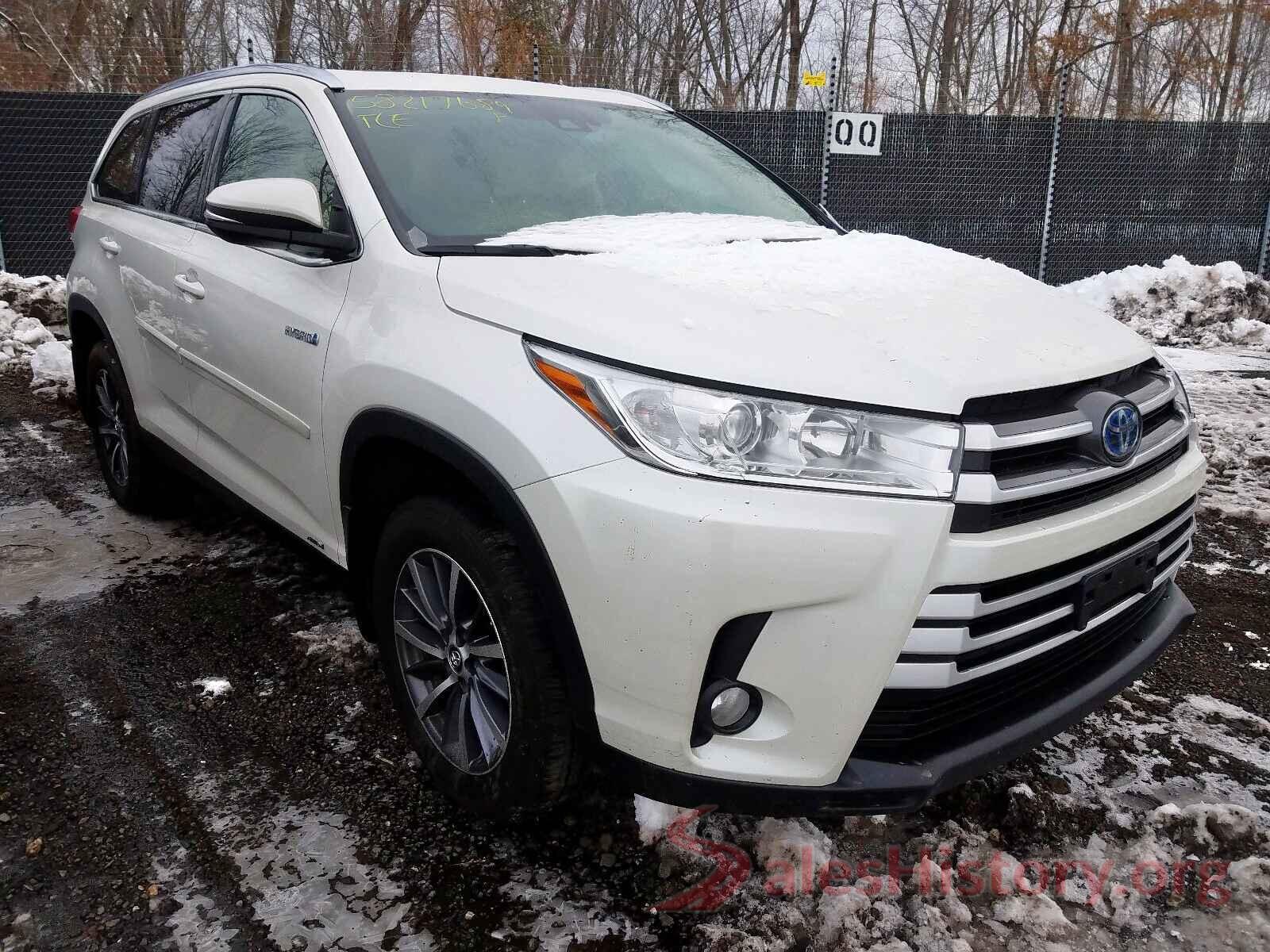 5TDJGRFH0KS052357 2019 TOYOTA HIGHLANDER