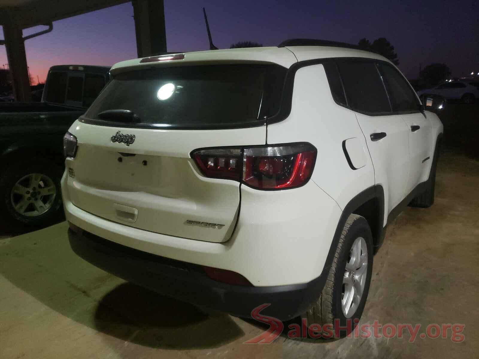 3C4NJCAB0JT411763 2018 JEEP COMPASS