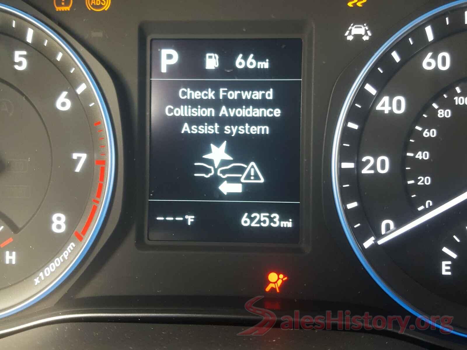 KM8K22AA1KU382682 2019 HYUNDAI KONA