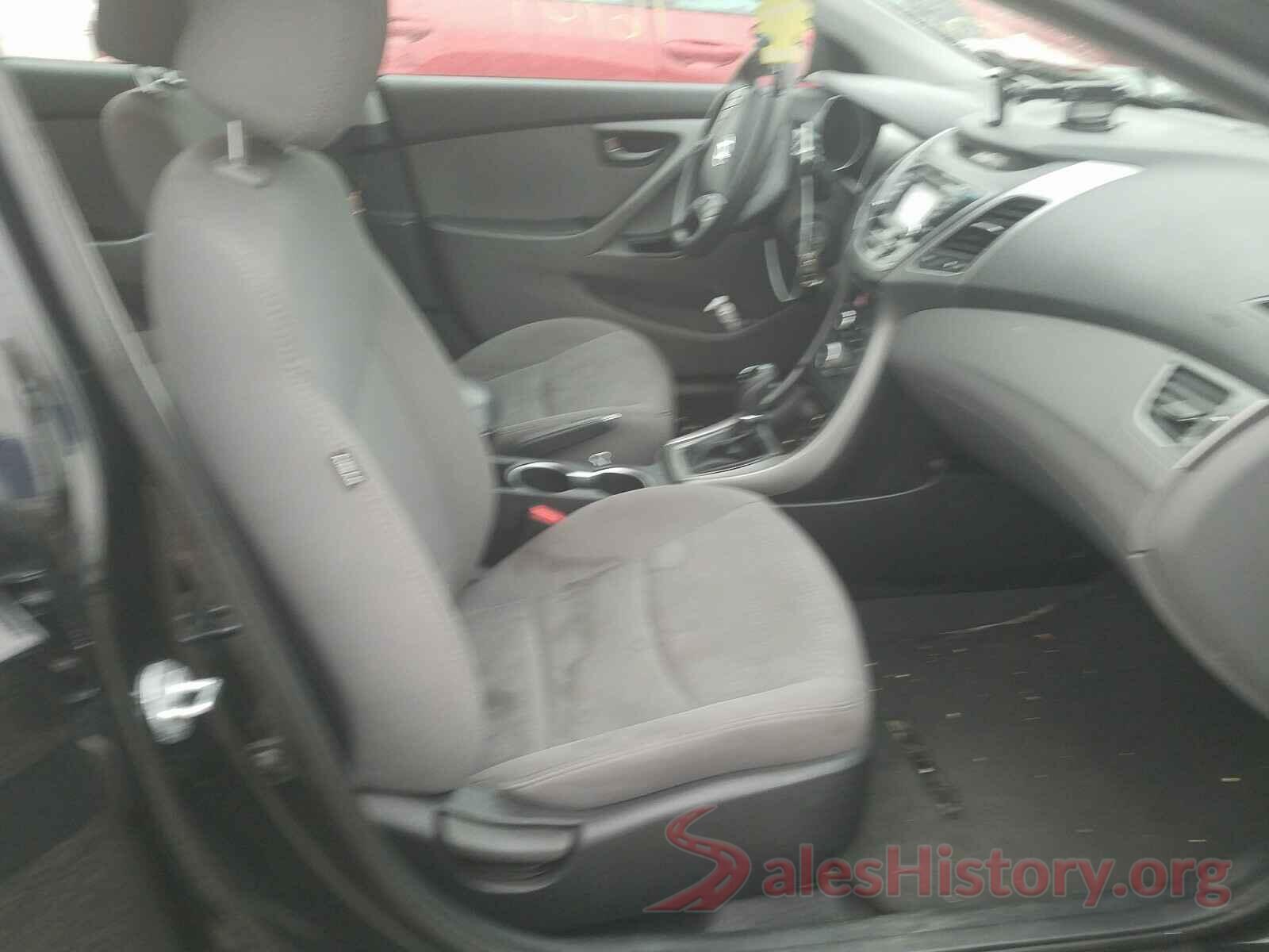 5NPDH4AE4GH653133 2016 HYUNDAI ELANTRA