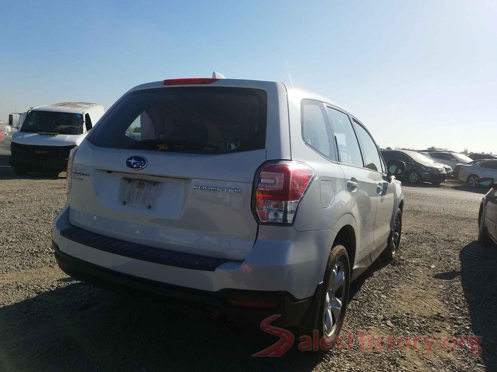 JF2SJAACXJG448101 2018 SUBARU FORESTER