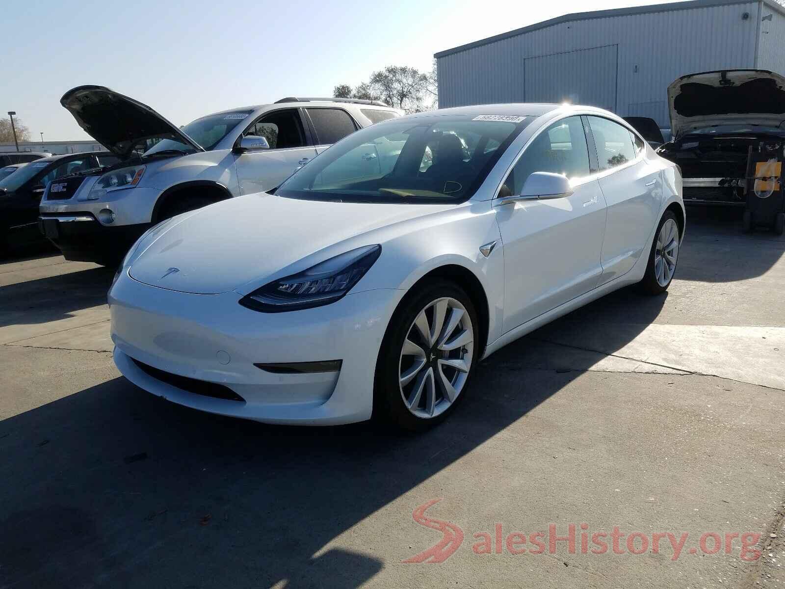 5YJ3E1EA2JF164861 2018 TESLA MODEL 3