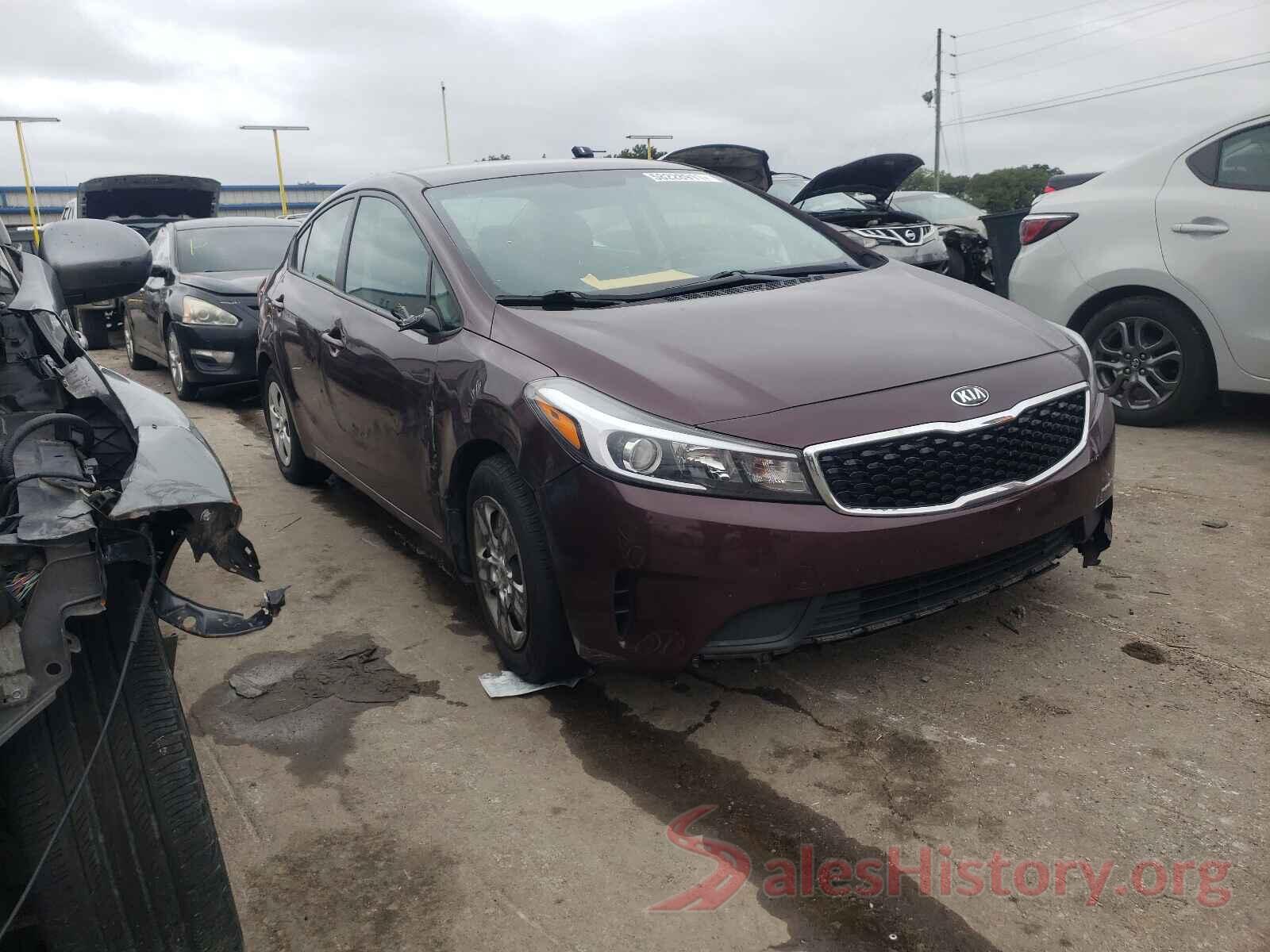 3KPFK4A78JE282596 2018 KIA FORTE