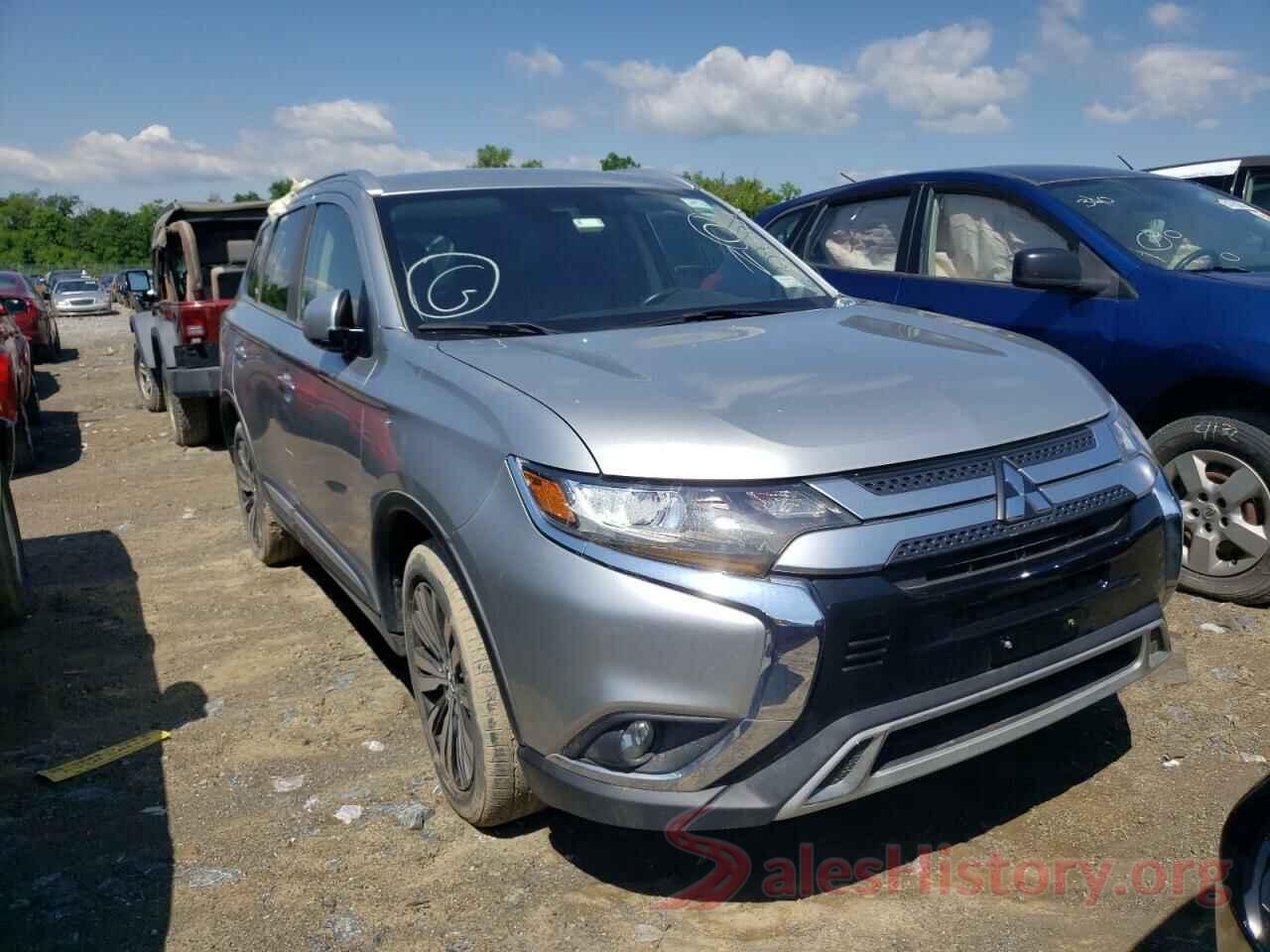 JA4AZ3A31LZ018313 2020 MITSUBISHI OUTLANDER