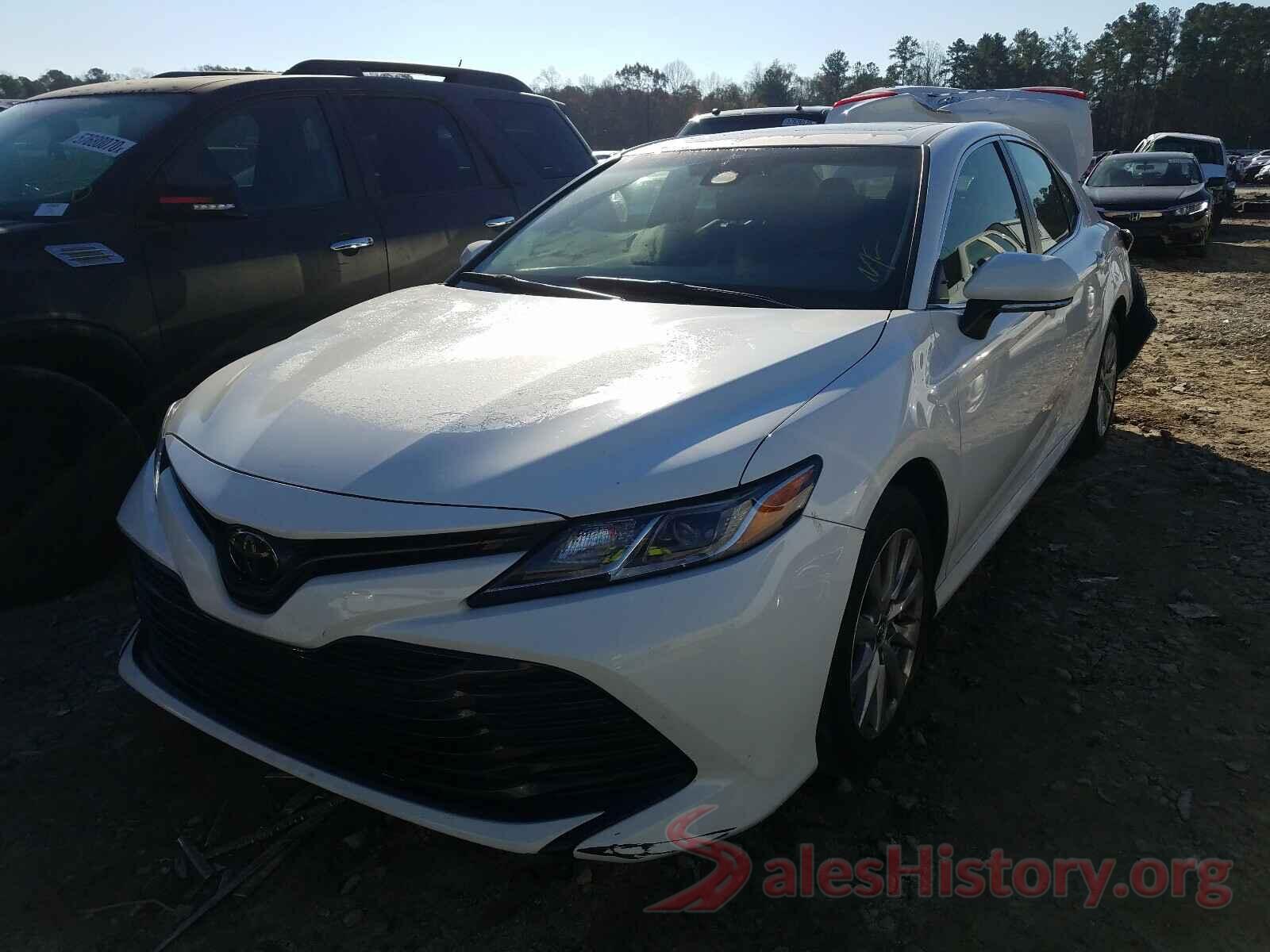 JTNB11HK9J3005842 2018 TOYOTA CAMRY