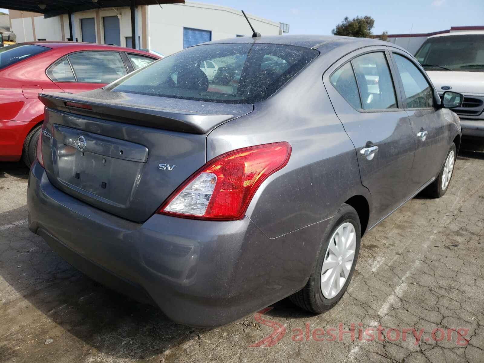 3N1CN7AP1JL882516 2018 NISSAN VERSA