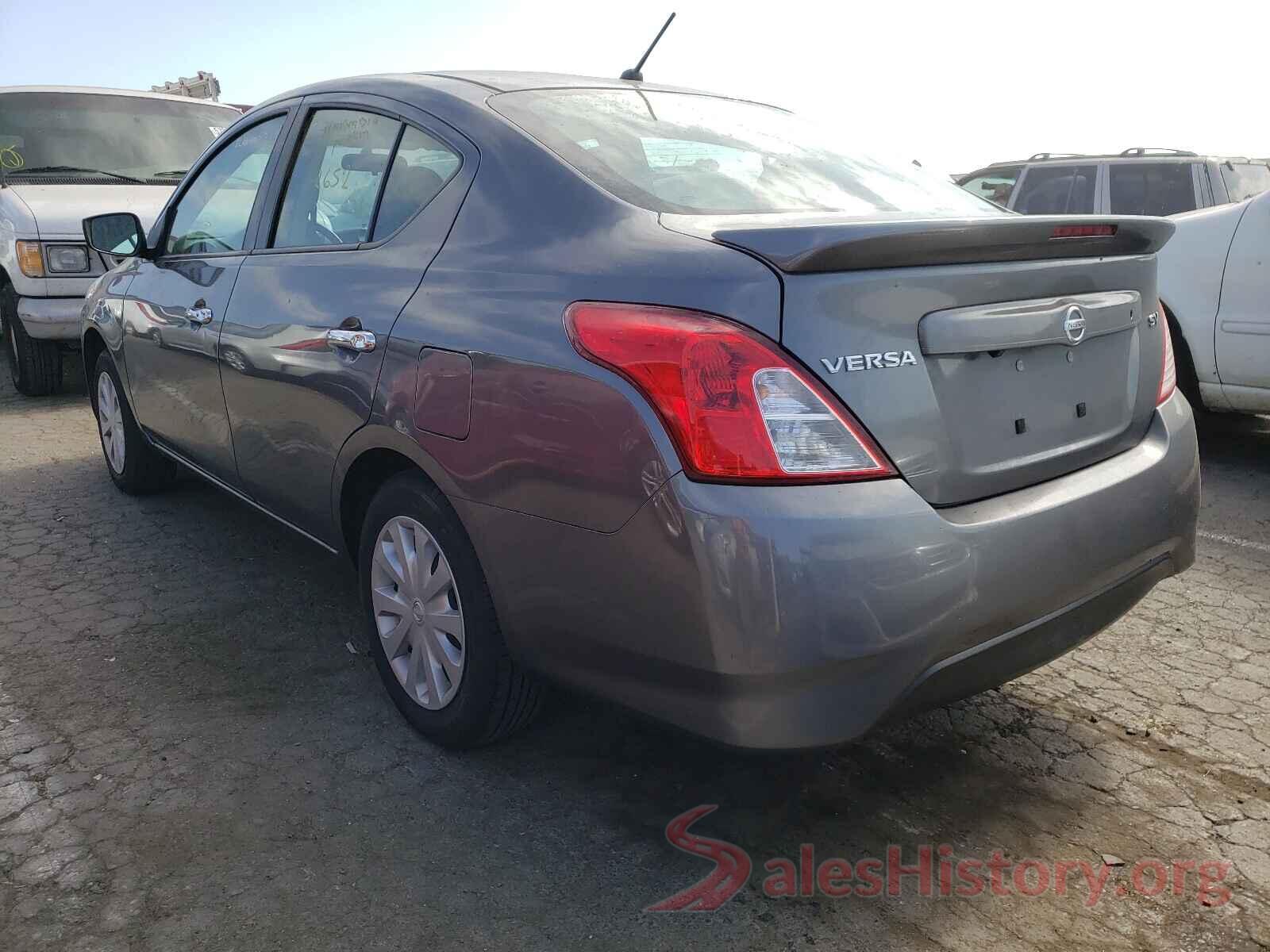 3N1CN7AP1JL882516 2018 NISSAN VERSA