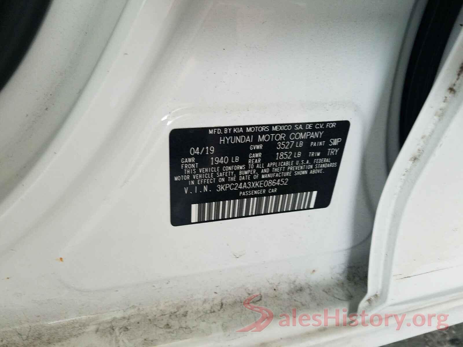 3KPC24A3XKE086452 2019 HYUNDAI ACCENT