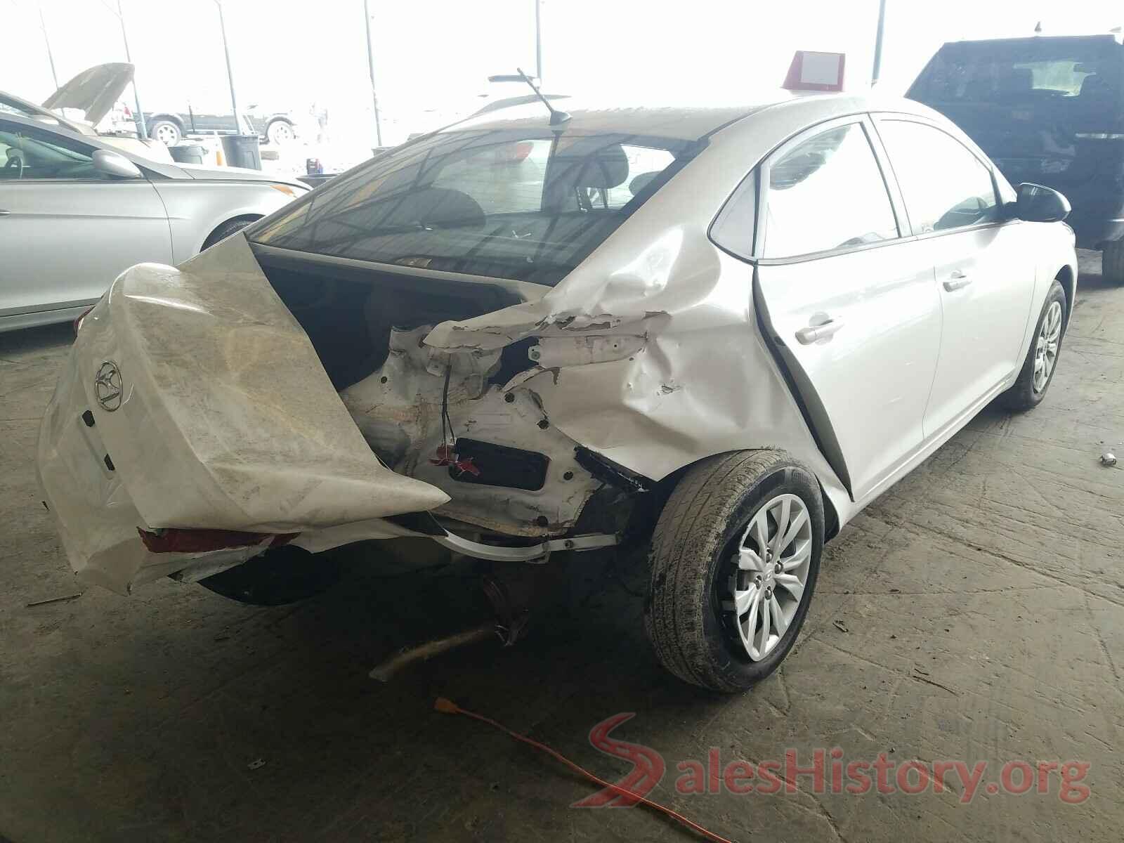 3KPC24A3XKE086452 2019 HYUNDAI ACCENT