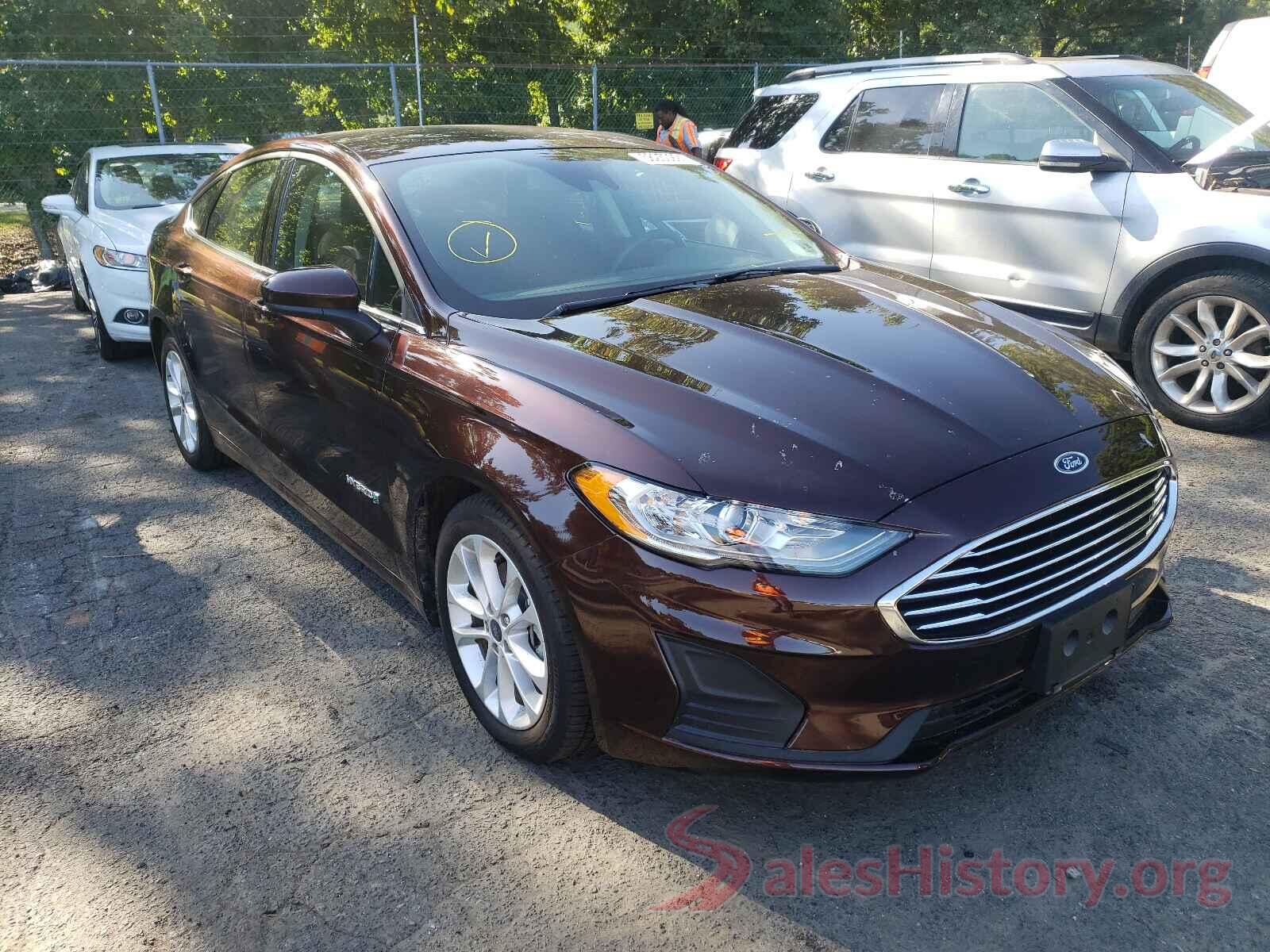 3FA6P0LU2KR157736 2019 FORD FUSION