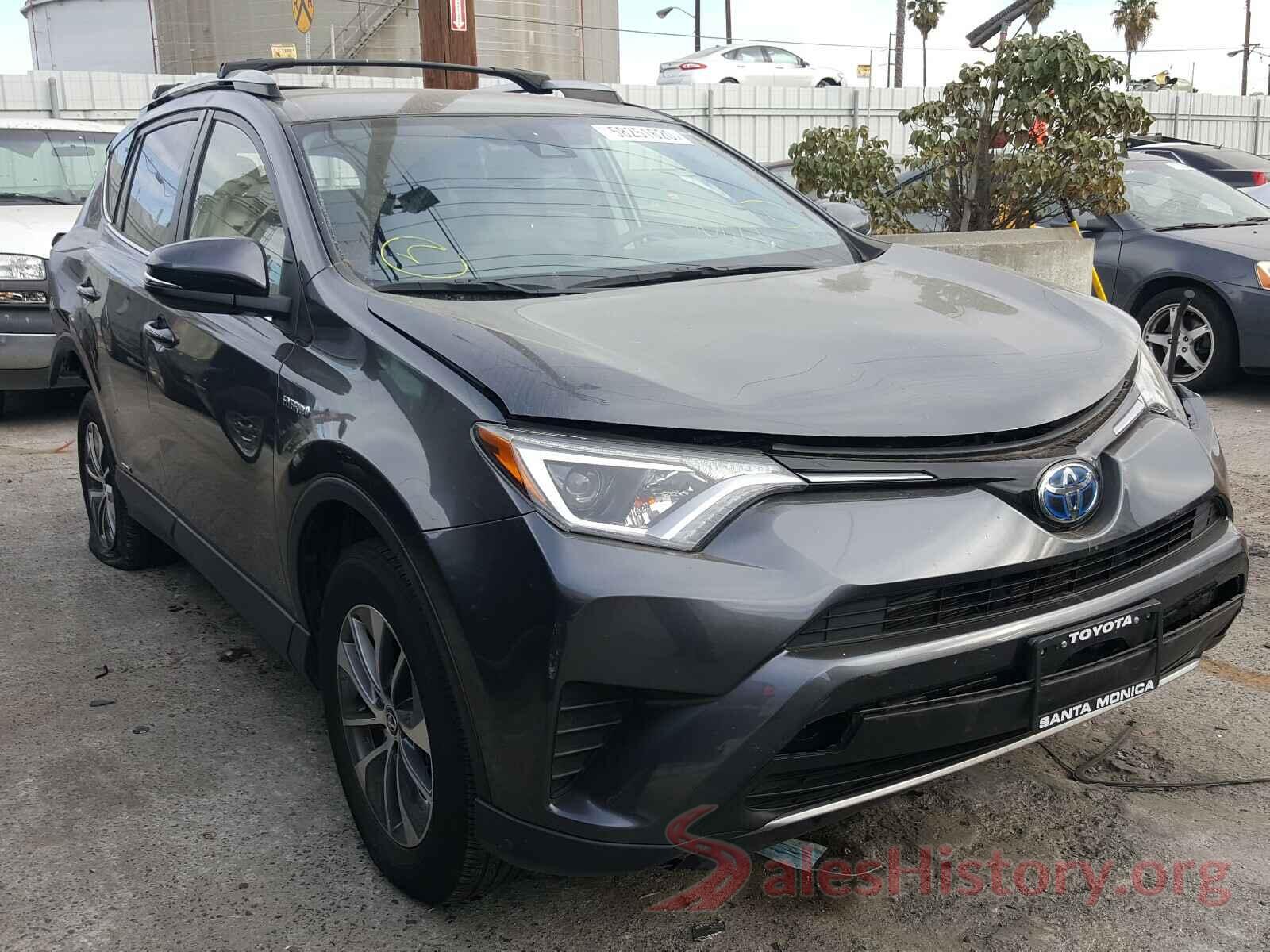 JTMRJREV1JD192553 2018 TOYOTA RAV4