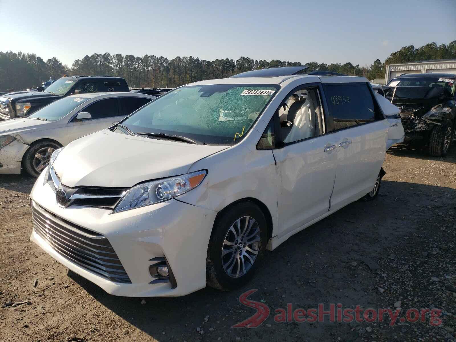 5TDYZ3DC3KS985165 2019 TOYOTA SIENNA