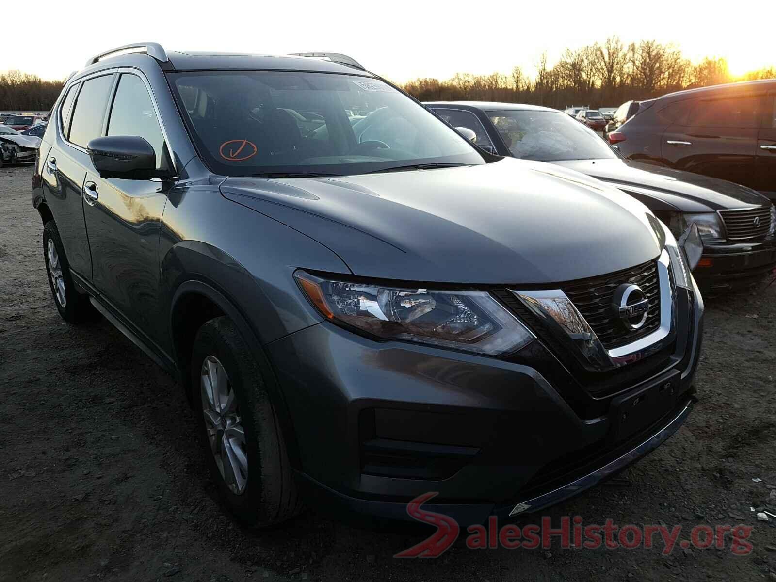 5N1AT2MV9HC776906 2017 NISSAN ROGUE