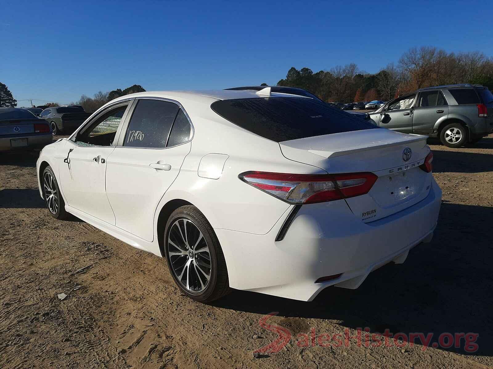 4T1G11AK3LU315241 2020 TOYOTA CAMRY