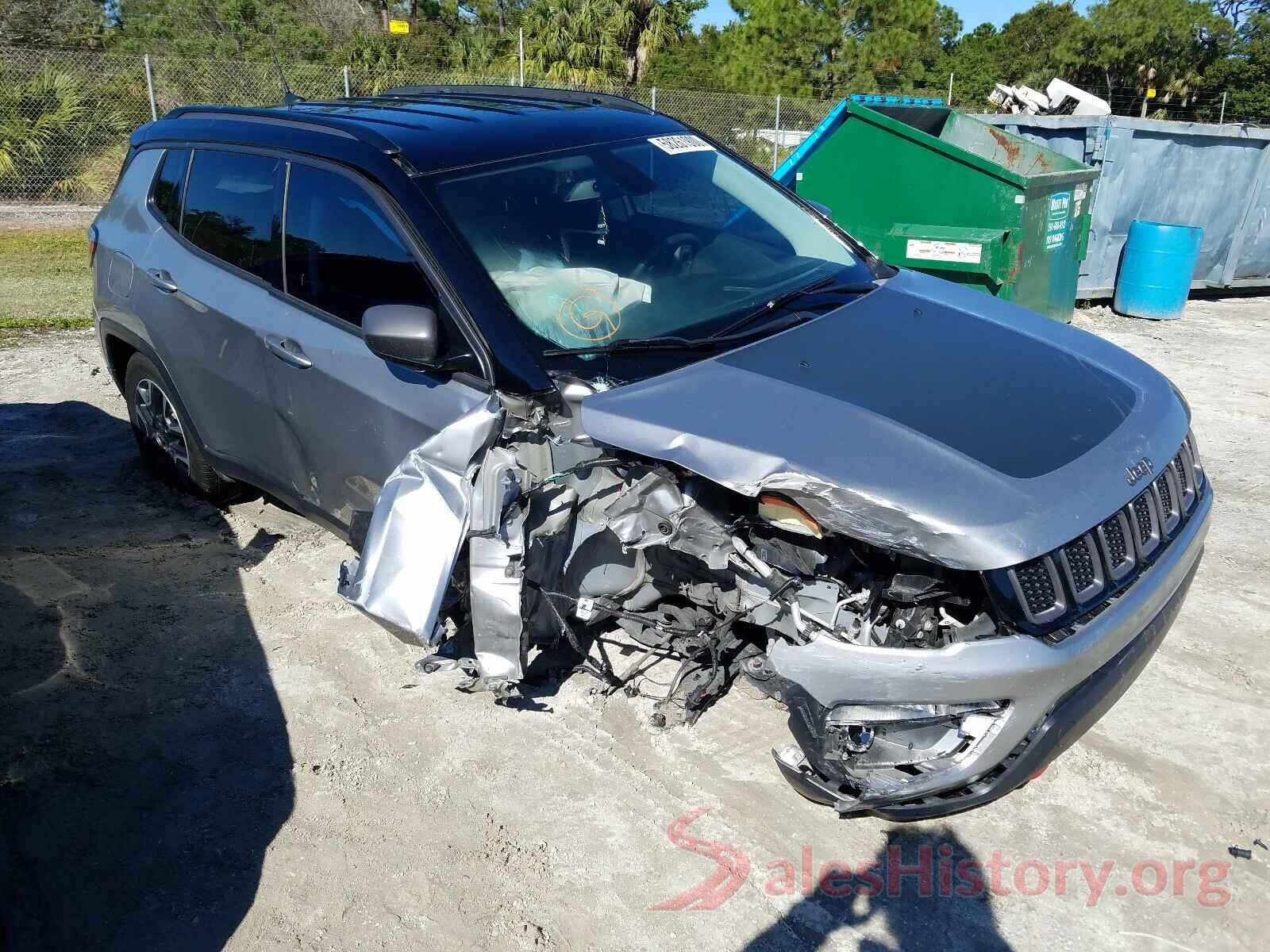 3C4NJDDB9KT669086 2019 JEEP COMPASS