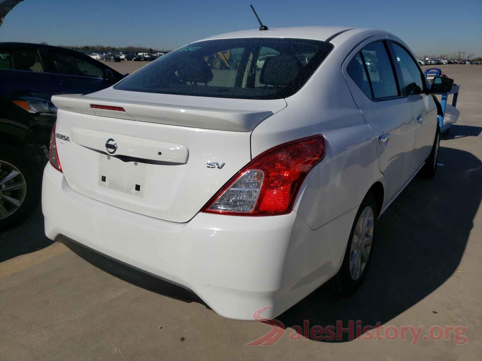 3N1CN7APXJK401250 2018 NISSAN VERSA