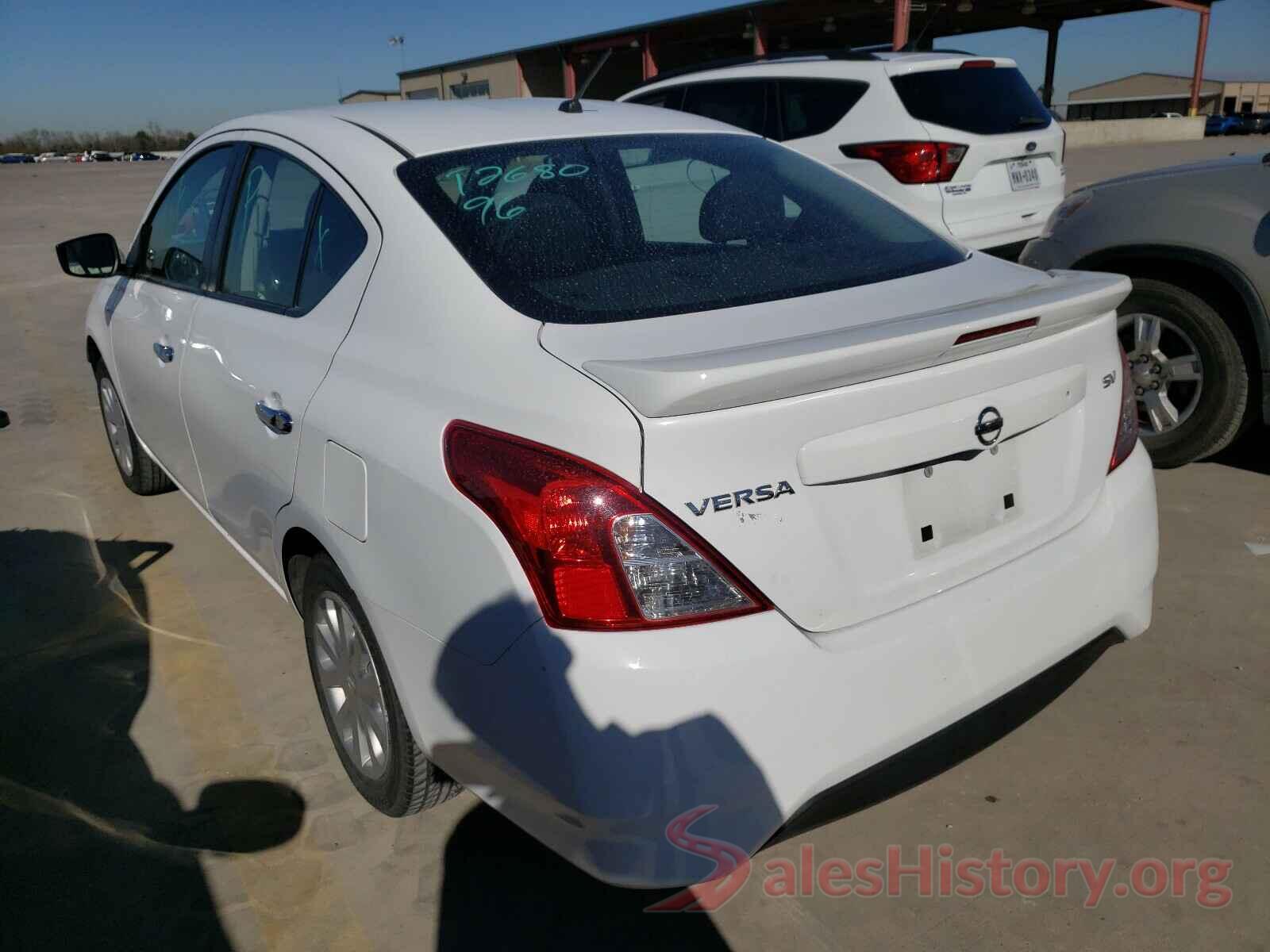 3N1CN7APXJK401250 2018 NISSAN VERSA