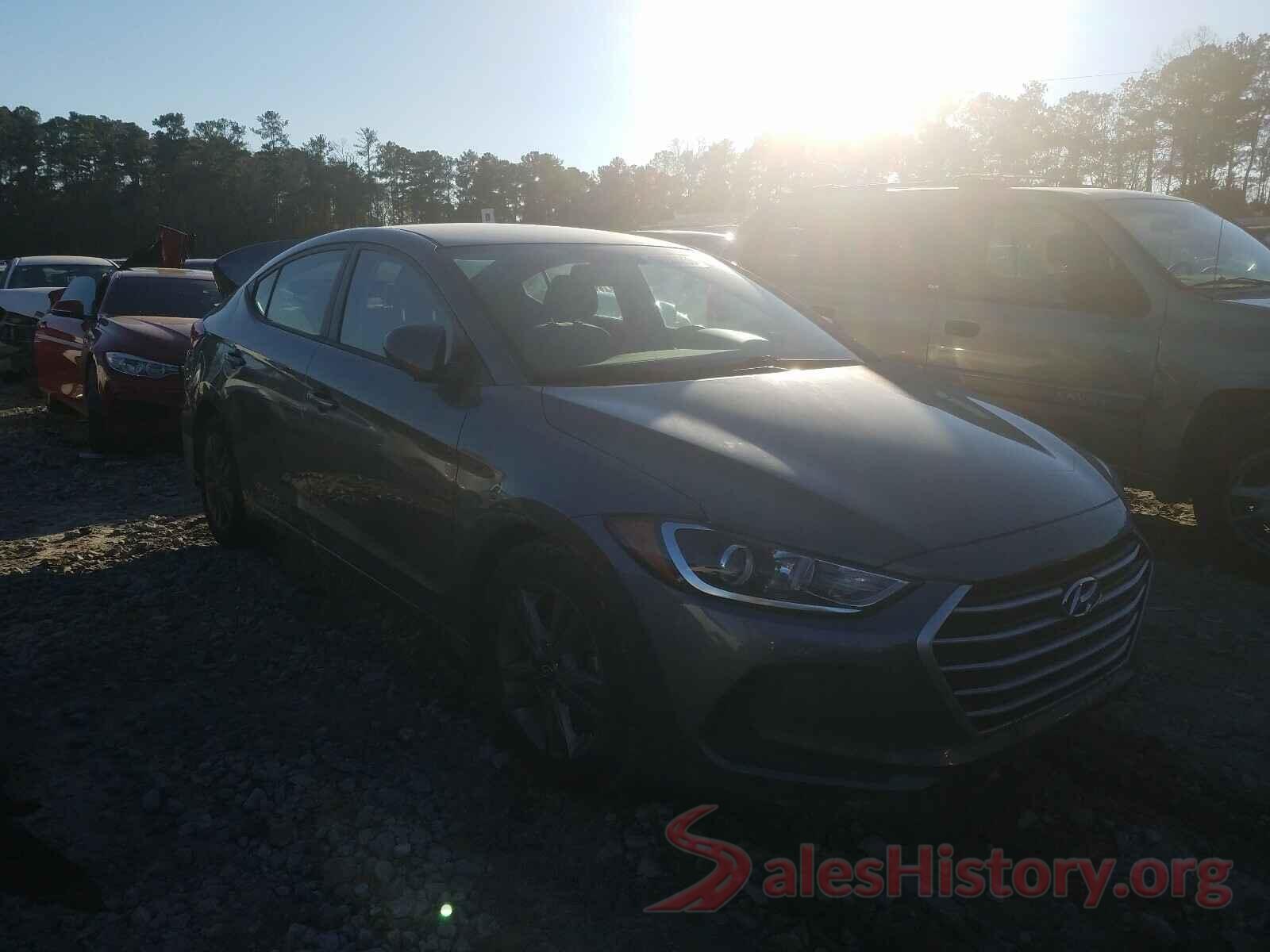 5NPD84LFXJH321985 2018 HYUNDAI ELANTRA