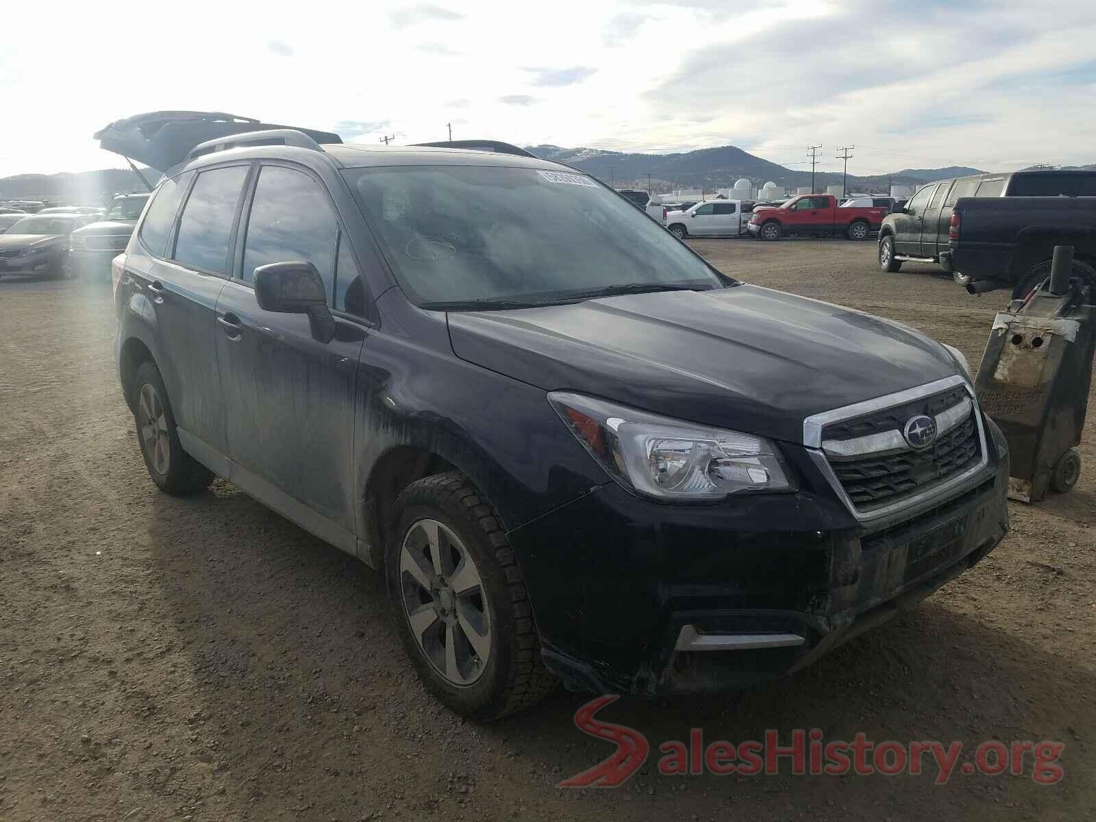 JF2SJAEC2HH527437 2017 SUBARU FORESTER