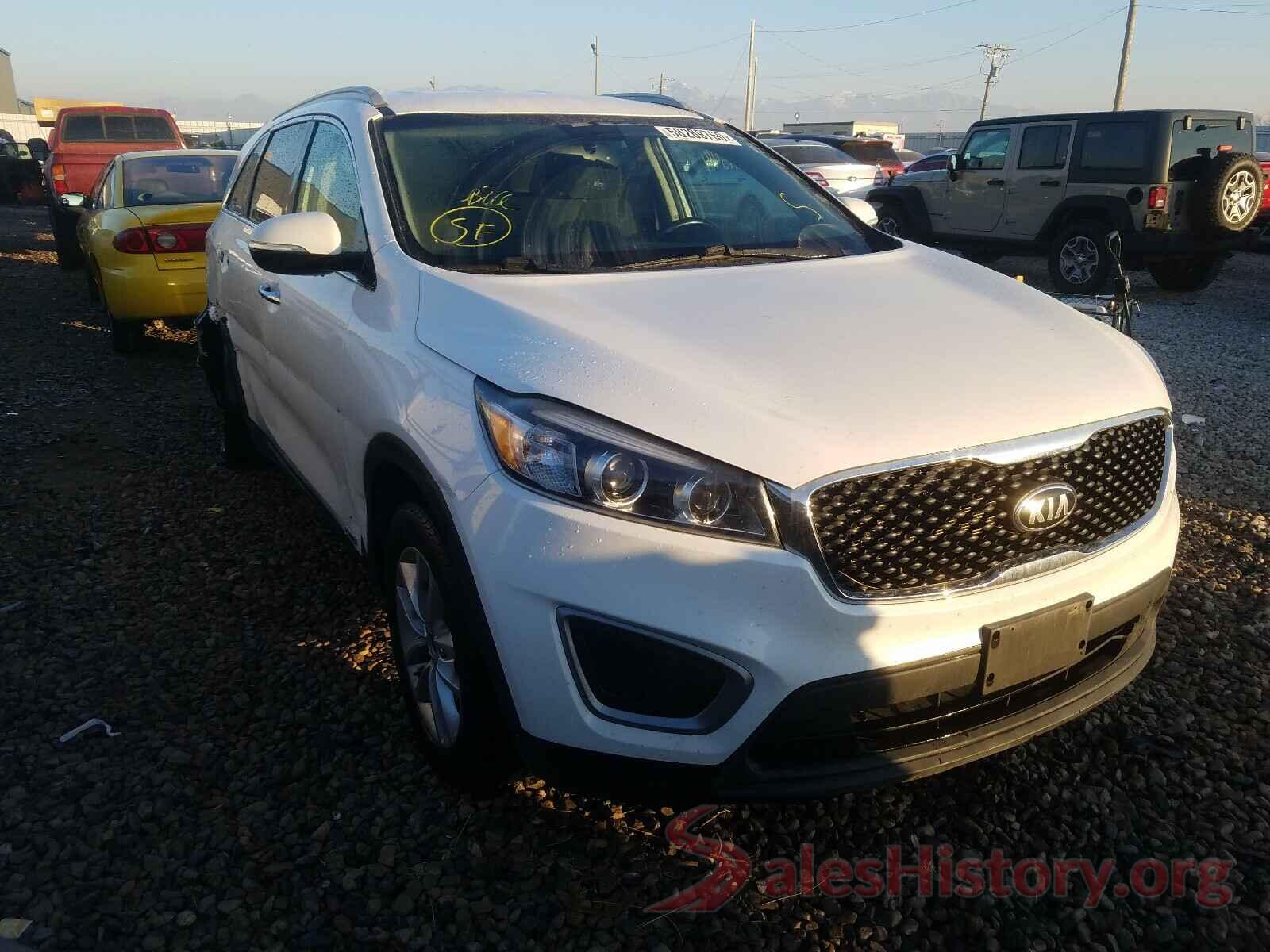 5XYPGDA34GG047983 2016 KIA SORENTO