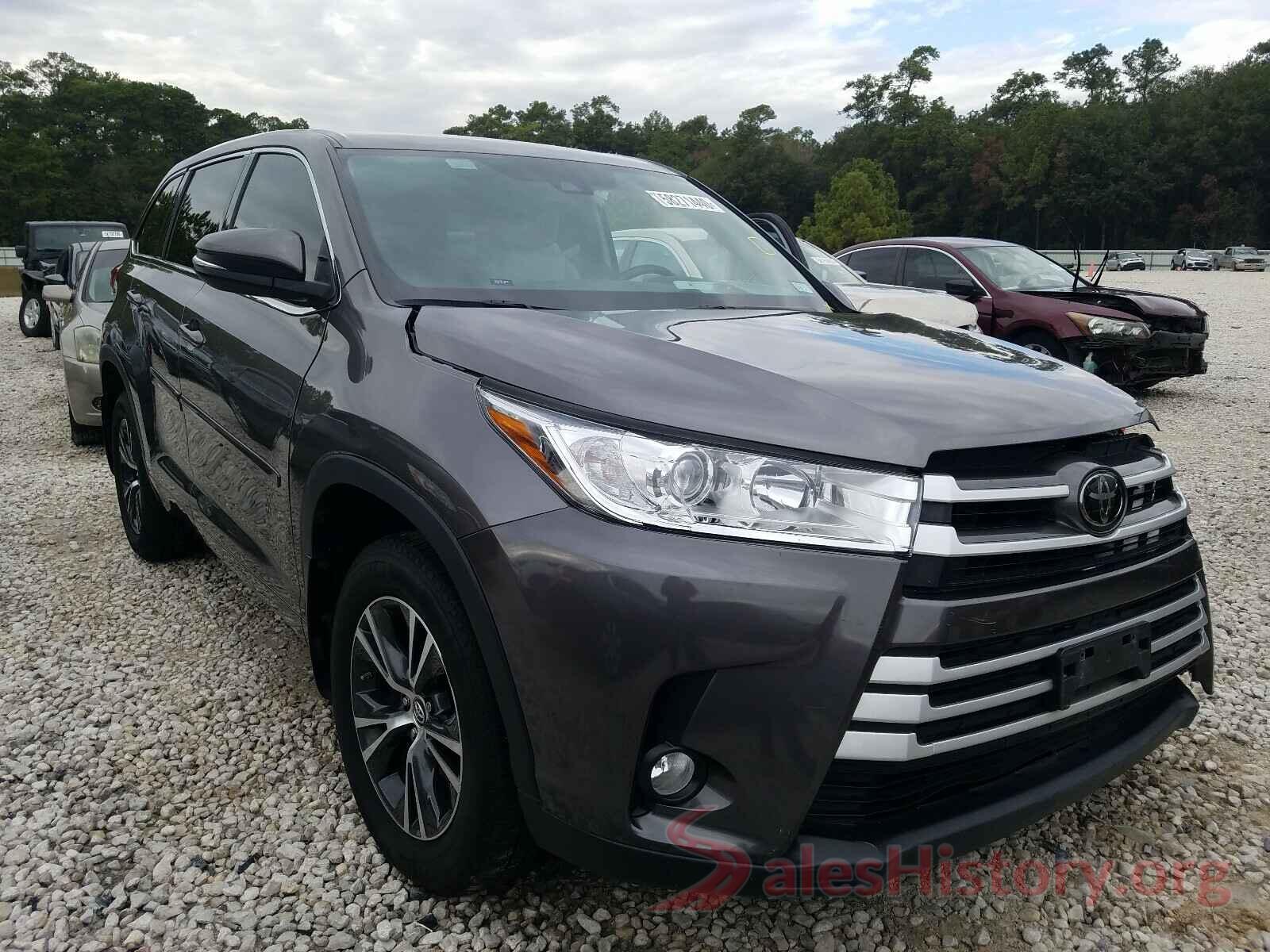 5TDZZRFH5JS242263 2018 TOYOTA HIGHLANDER