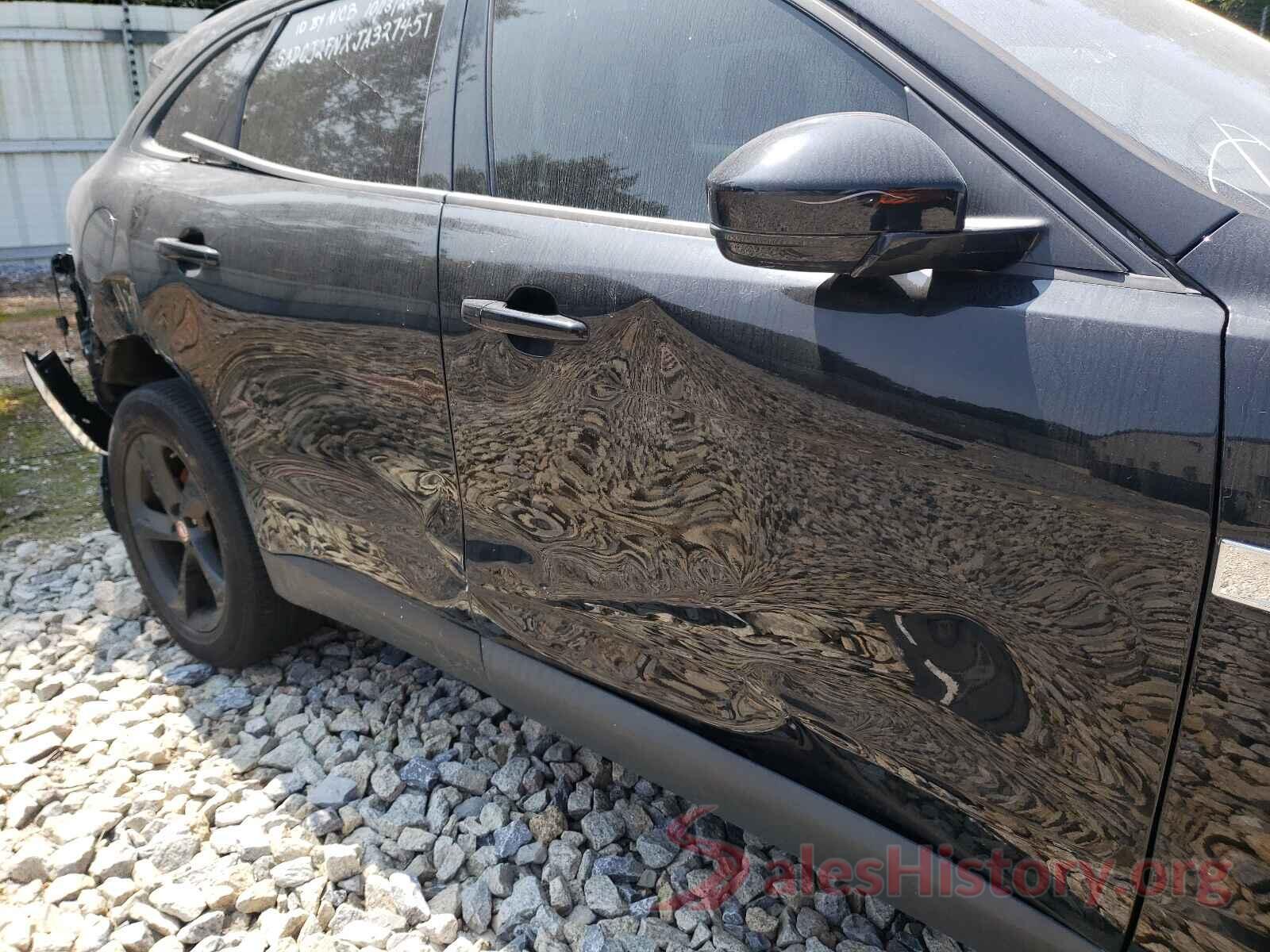 SADCJ2FNXJA327451 2018 JAGUAR F-PACE