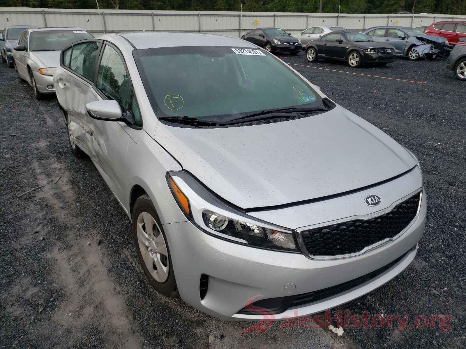 3KPFL4A78JE195309 2018 KIA FORTE