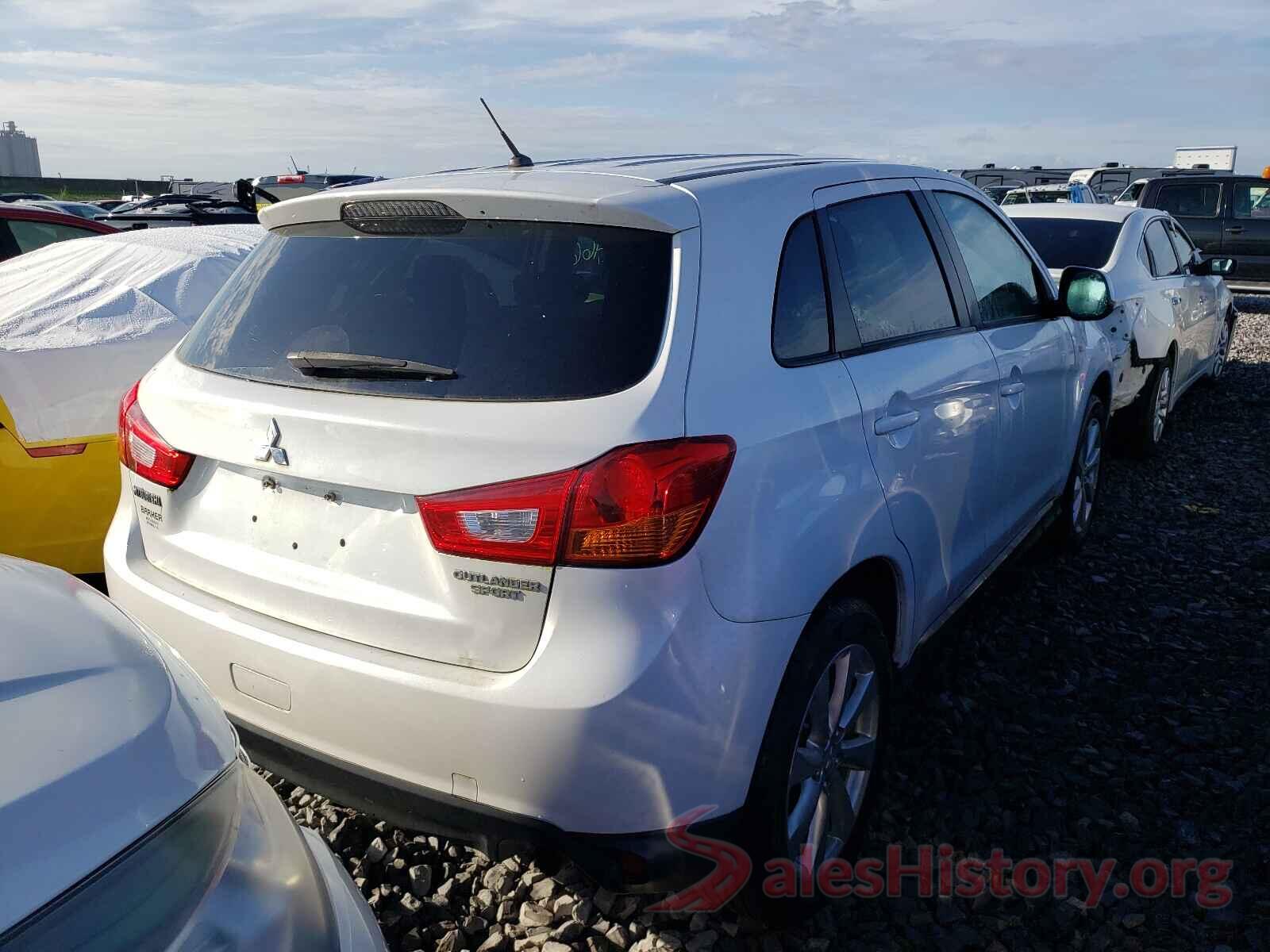 4A4AP3AU3FE061706 2015 MITSUBISHI OUTLANDER