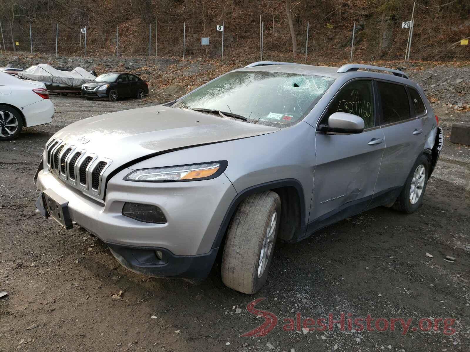 1C4PJMCB2HW632992 2017 JEEP CHEROKEE