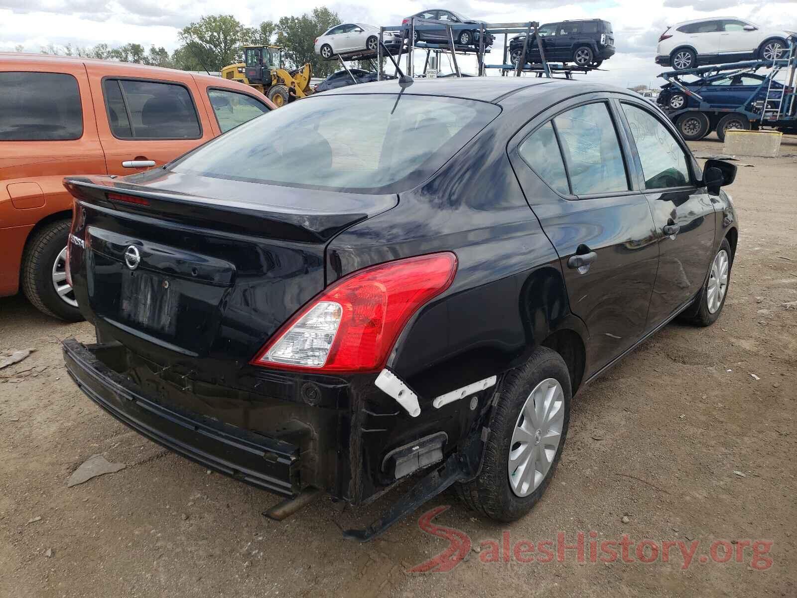 3N1CN7AP2JL800941 2018 NISSAN VERSA