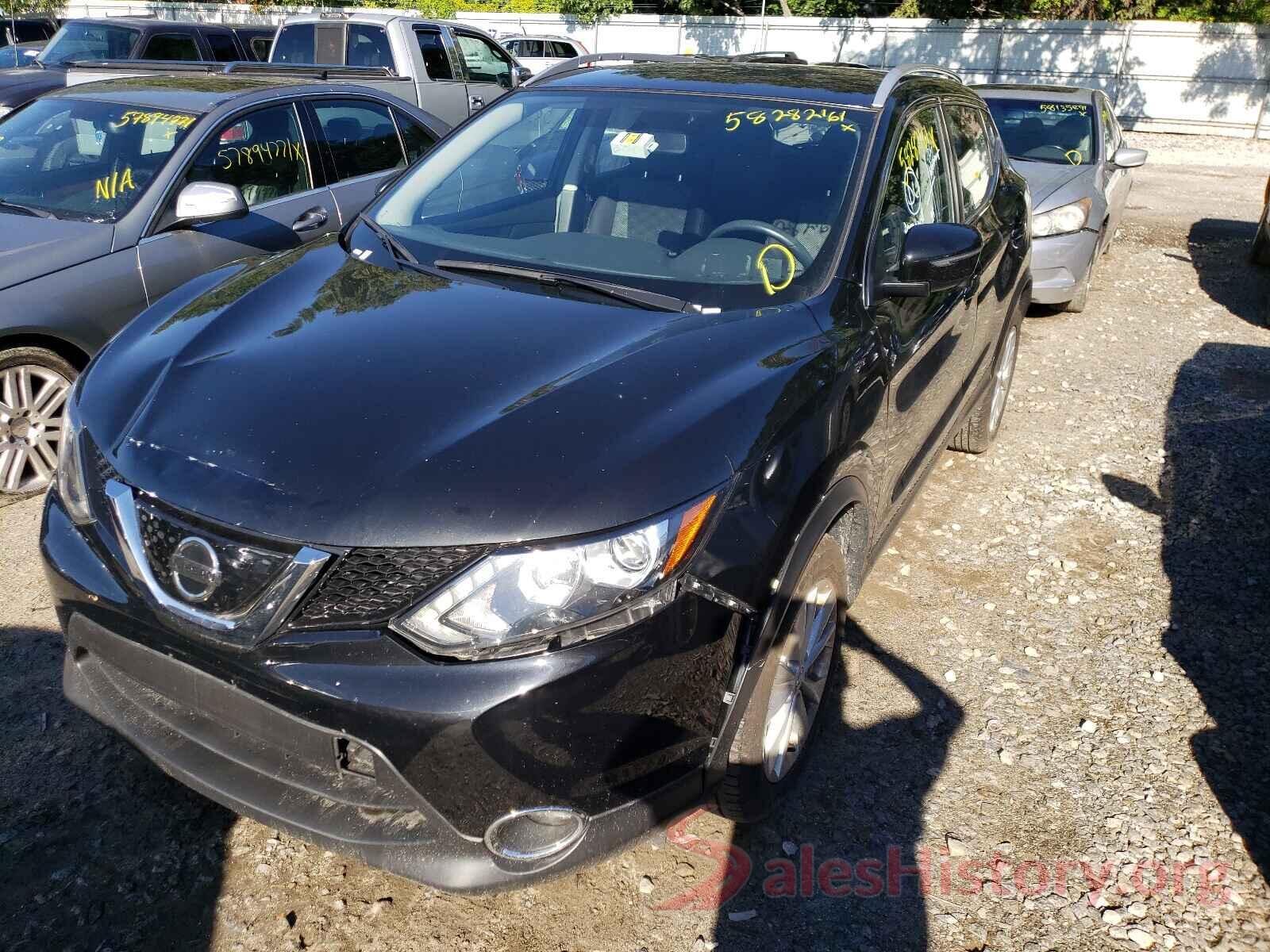 JN1BJ1CR8JW252750 2018 NISSAN ROGUE