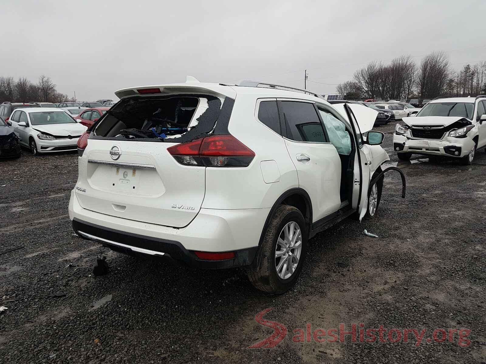 5N1AT2MV8JC776448 2018 NISSAN ROGUE