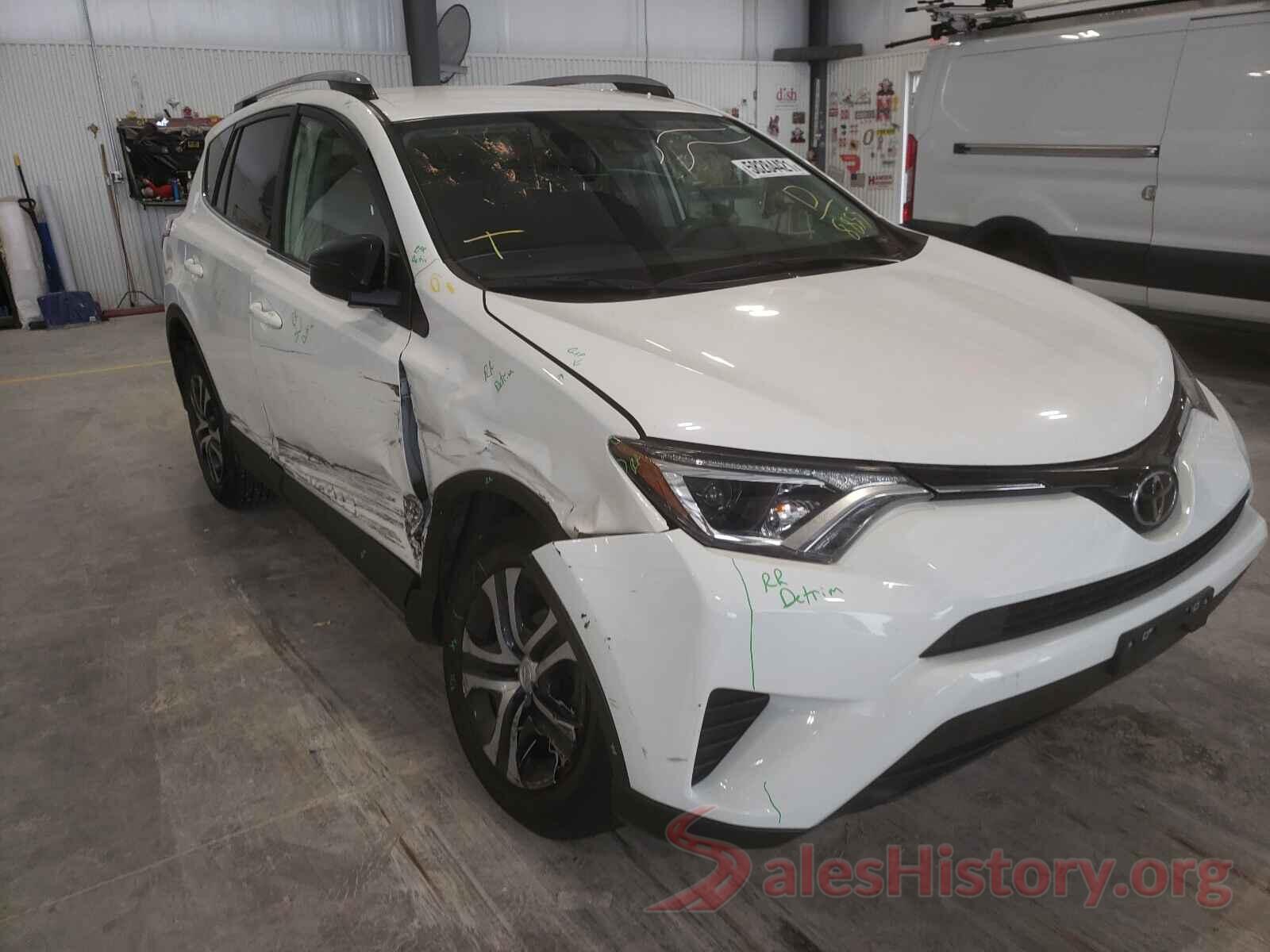 JTMBFREV1HJ118855 2017 TOYOTA RAV4