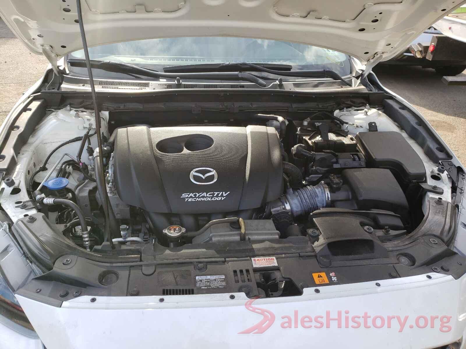 3MZBN1V32JM216141 2018 MAZDA 3