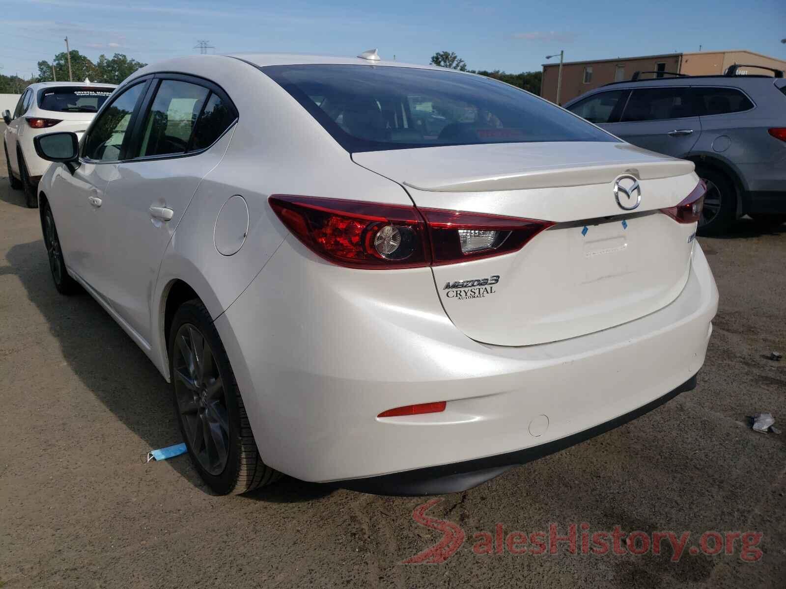 3MZBN1V32JM216141 2018 MAZDA 3