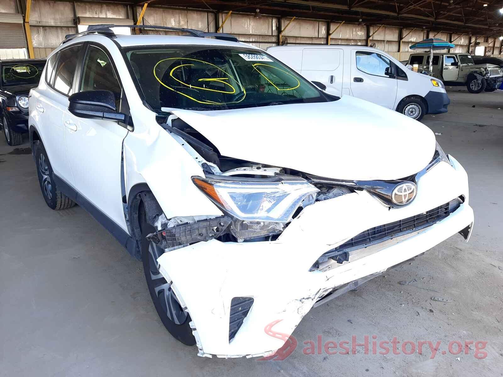 JTMZFREV8HJ128393 2017 TOYOTA RAV4