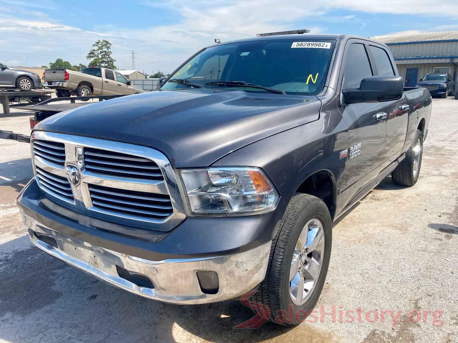 1C6RR6TTXHS751457 2017 RAM 1500