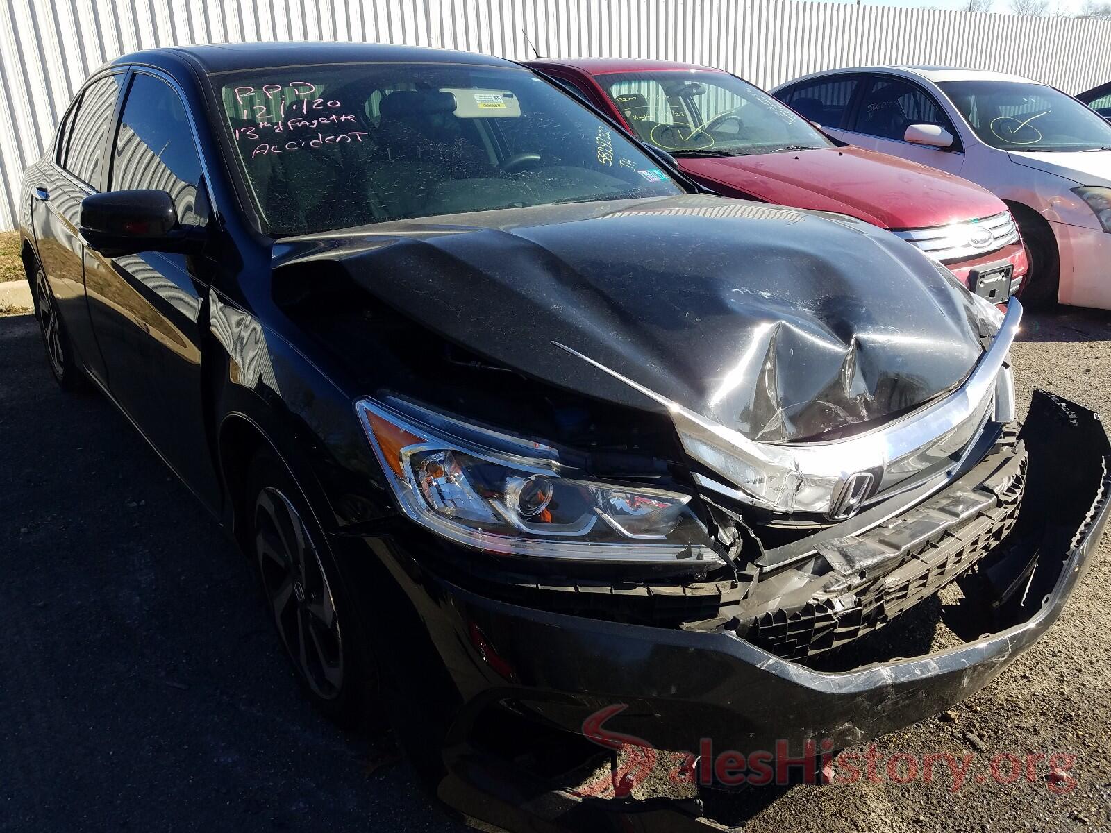 1HGCR2F75HA176360 2017 HONDA ACCORD