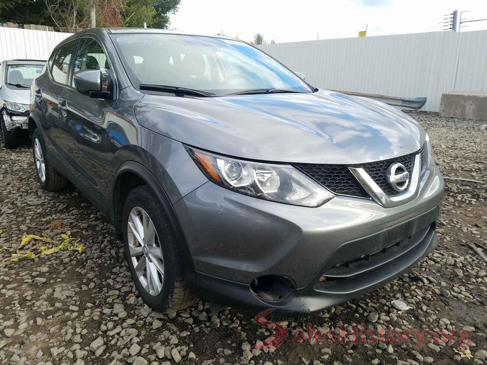 JN1BJ1CR0HW121855 2017 NISSAN ROGUE