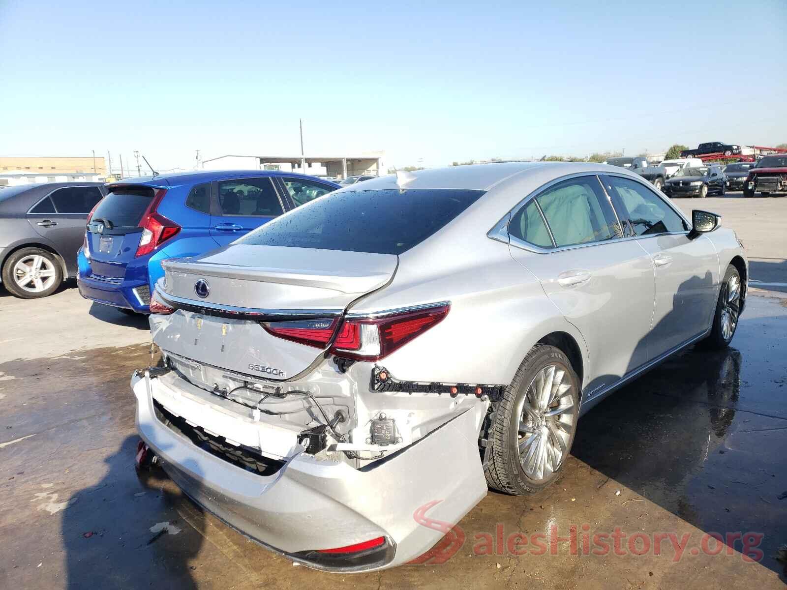 JTHB21B13K2022708 2019 LEXUS ES300