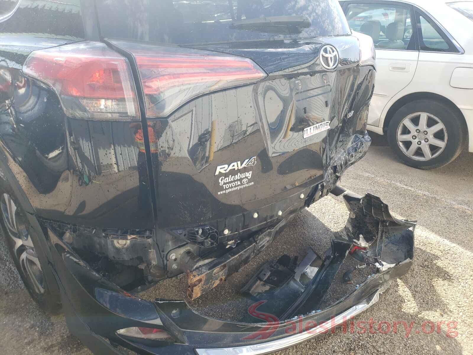 2T3ZFREVXJW469740 2018 TOYOTA RAV4