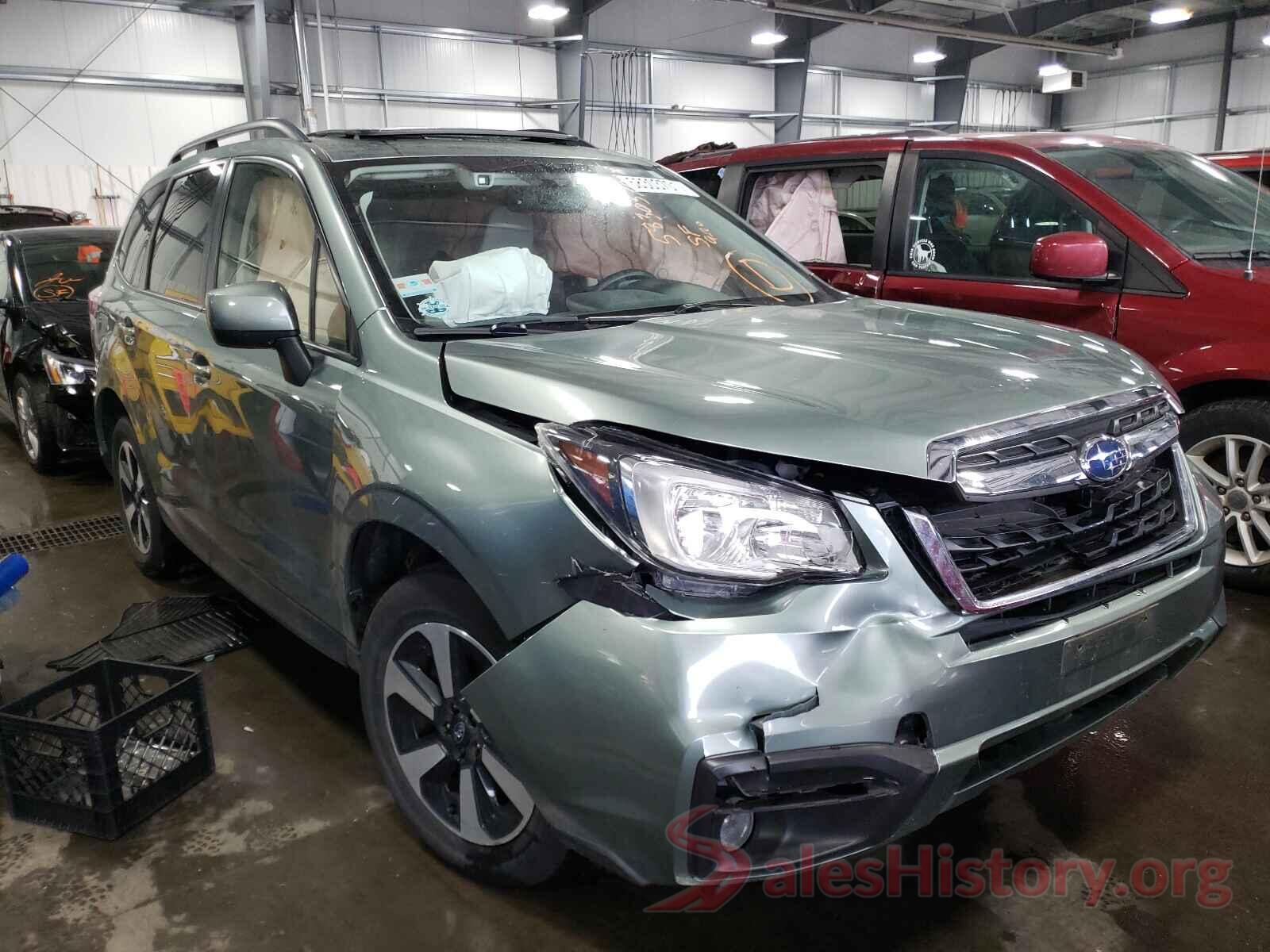 JF2SJAGC2JH458557 2018 SUBARU FORESTER