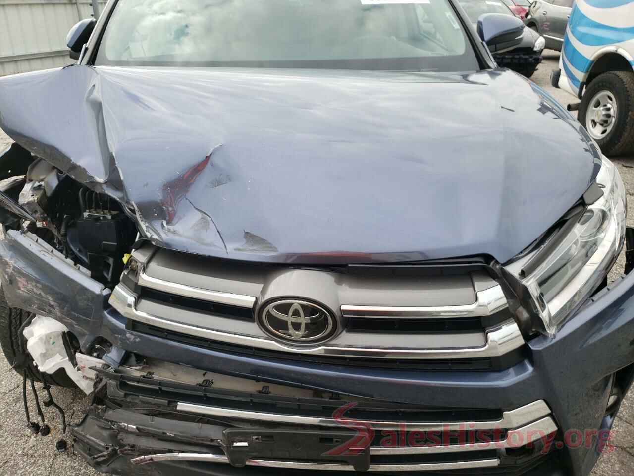 5TDDZRFH8JS873339 2018 TOYOTA HIGHLANDER