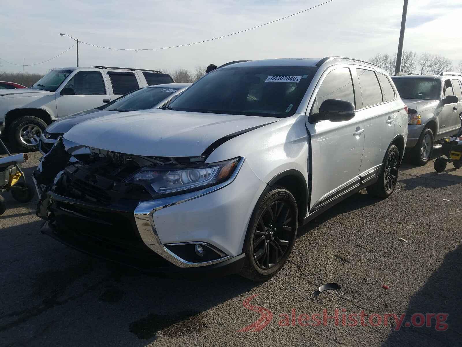 JA4AD3A30JZ055994 2018 MITSUBISHI OUTLANDER