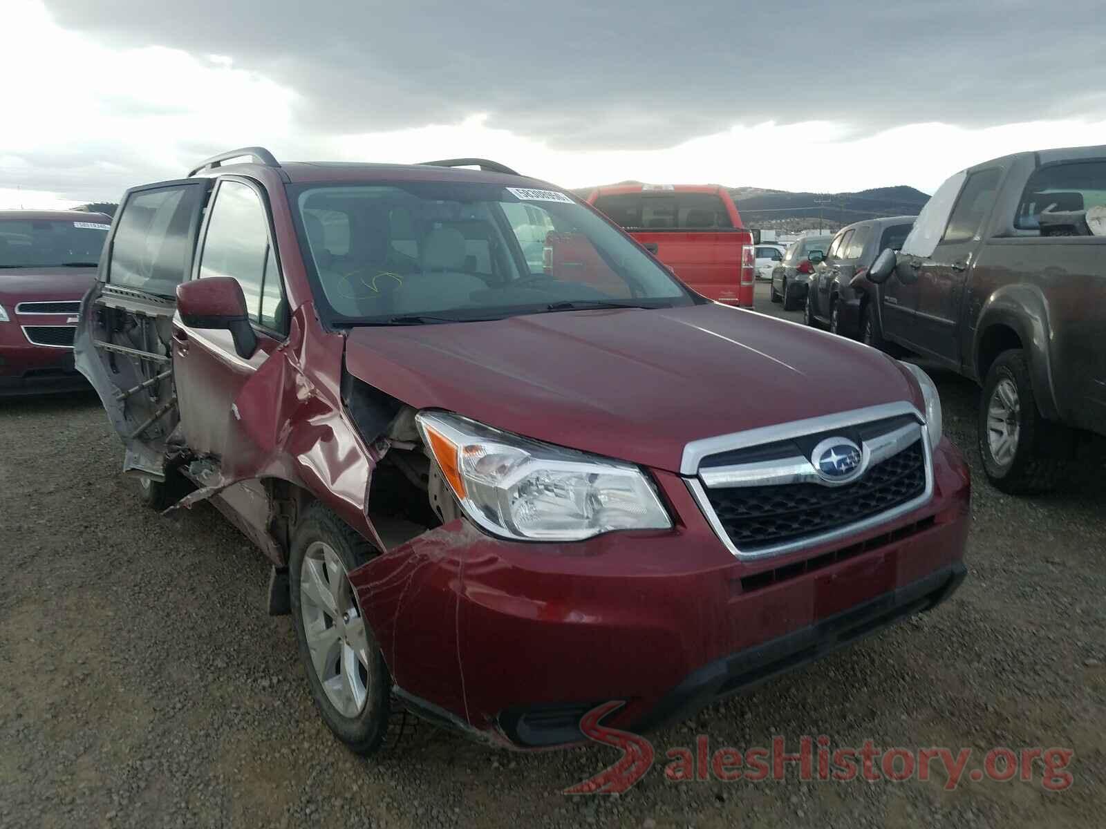 JF2SJADC9GH521621 2016 SUBARU FORESTER