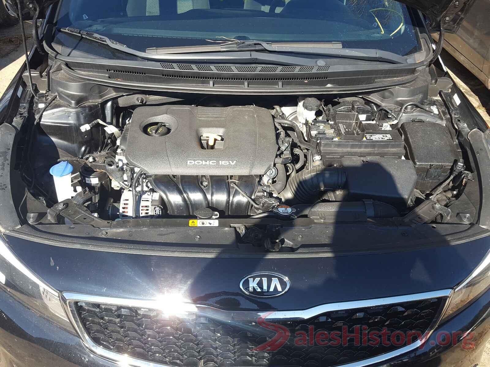 3KPFK4A7XHE112573 2017 KIA FORTE