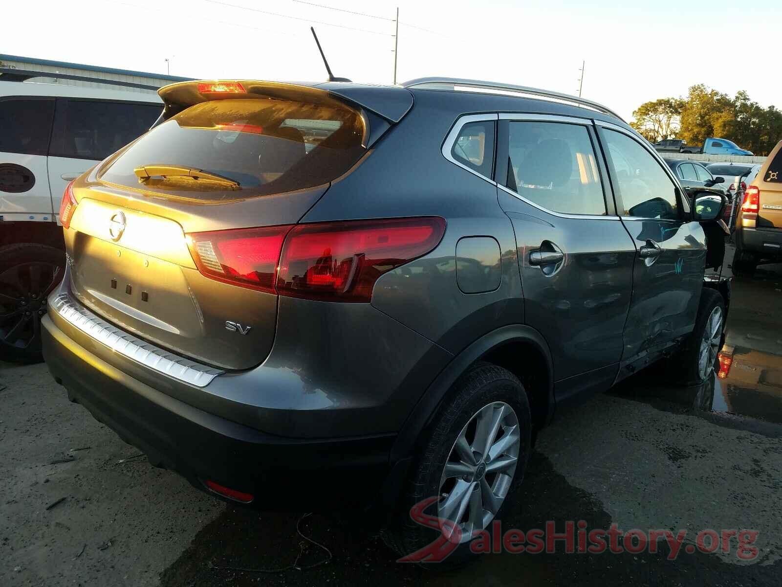 JN1BJ1CP2JW163545 2018 NISSAN ROGUE