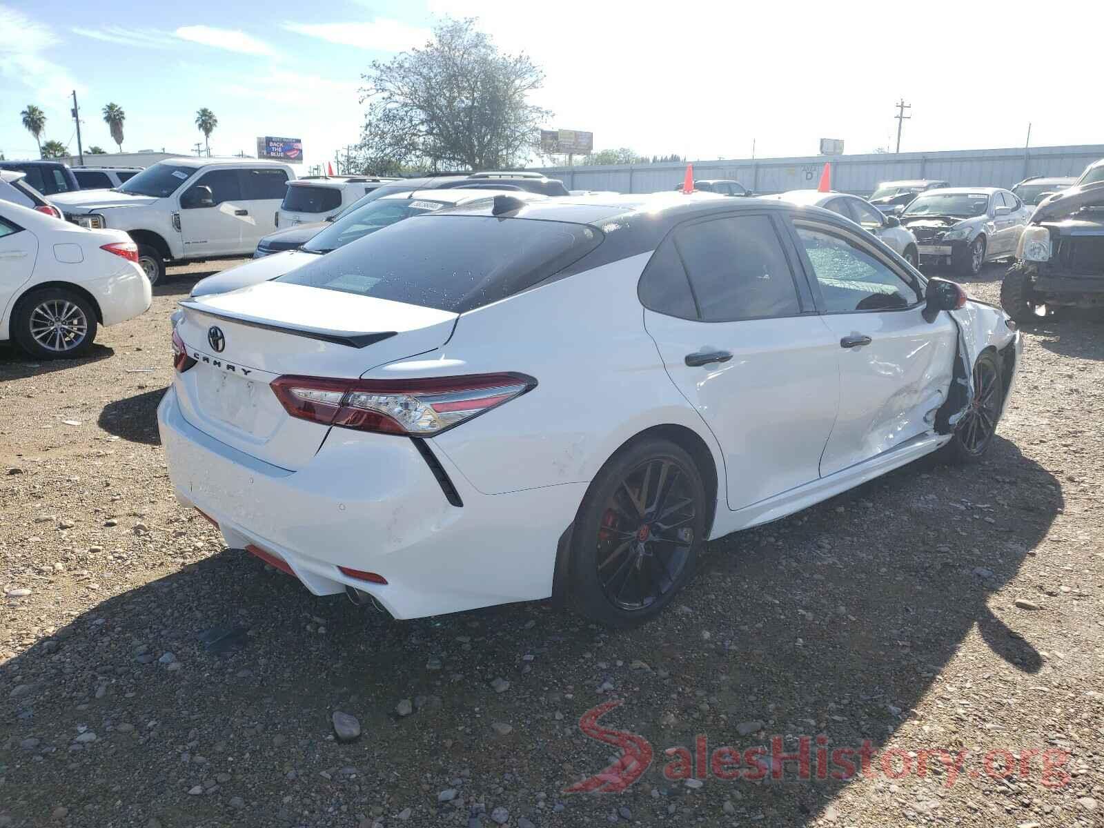 4T1B61HK8KU161061 2019 TOYOTA CAMRY