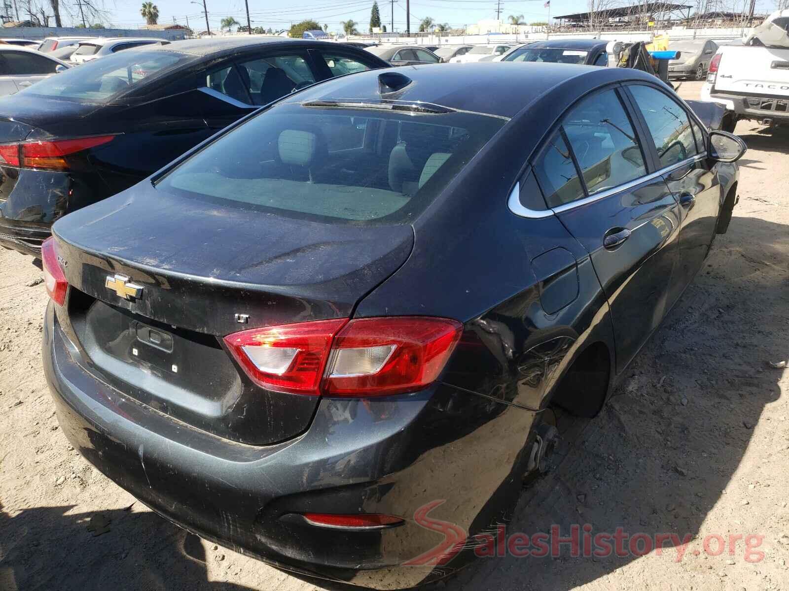 1G1BE5SMXJ7184579 2018 CHEVROLET CRUZE