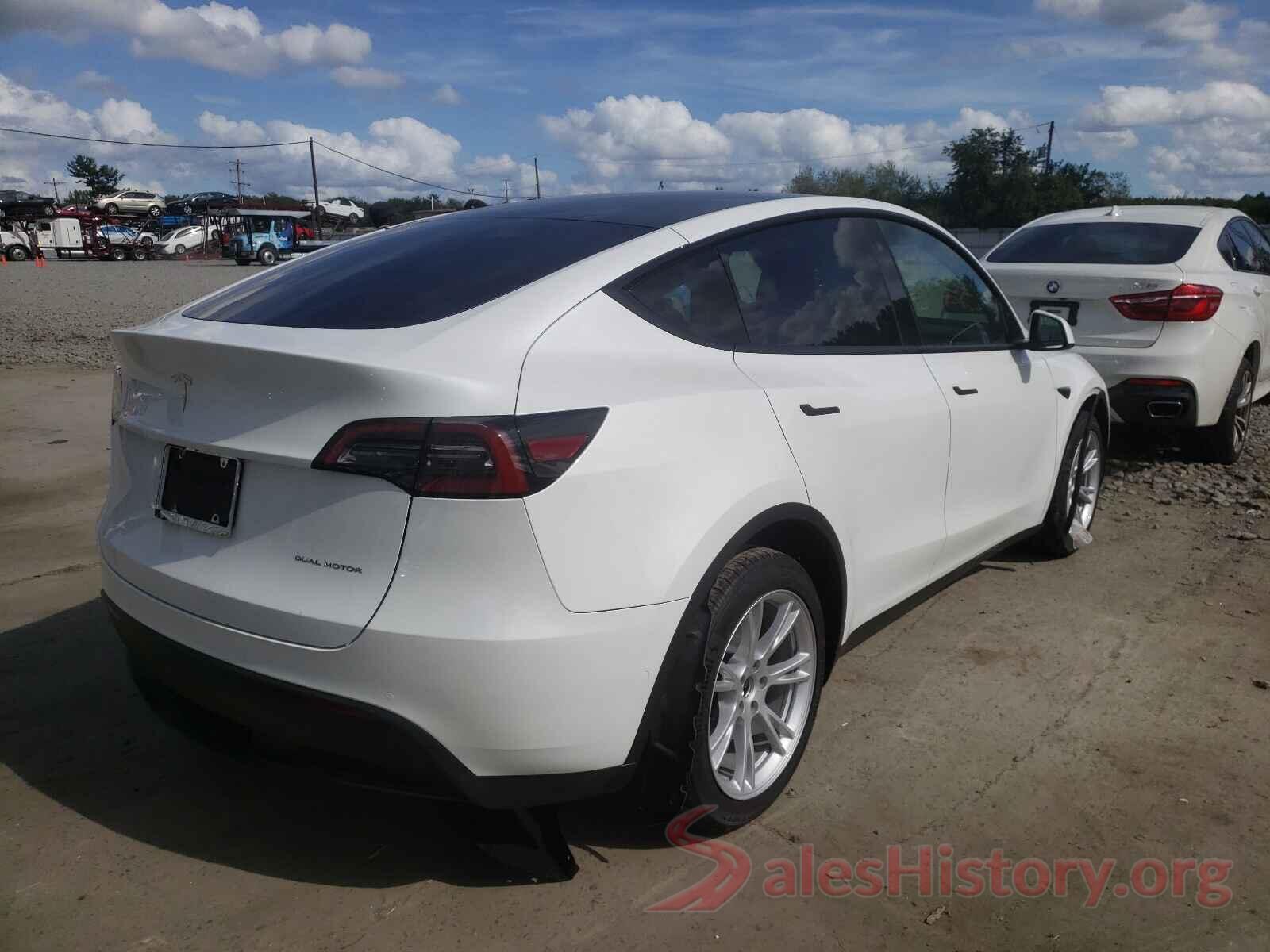 5YJYGDEE3MF255761 2021 TESLA MODEL Y